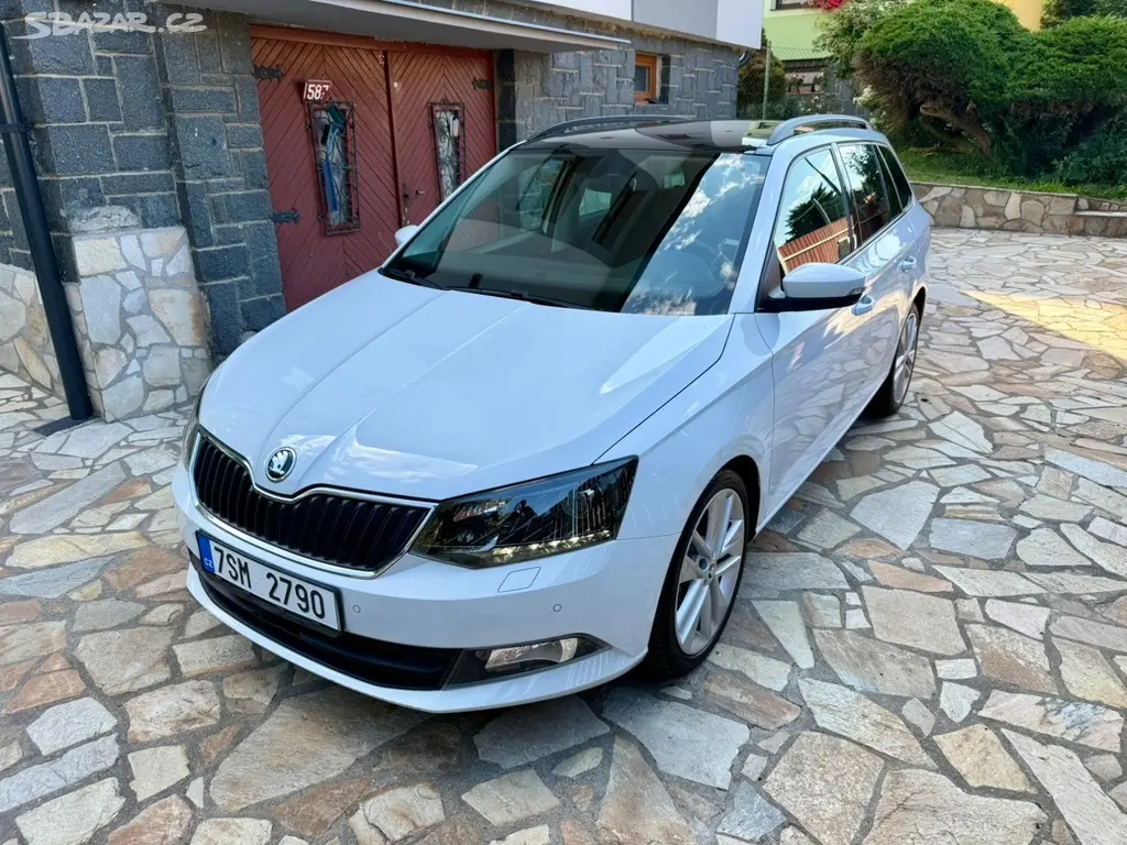 Škoda Fabia, 1.2 TSI 81KW DSG STYLE TAŽNÉ
