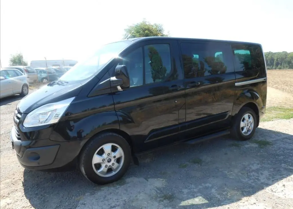 Ford Tourneo Custom