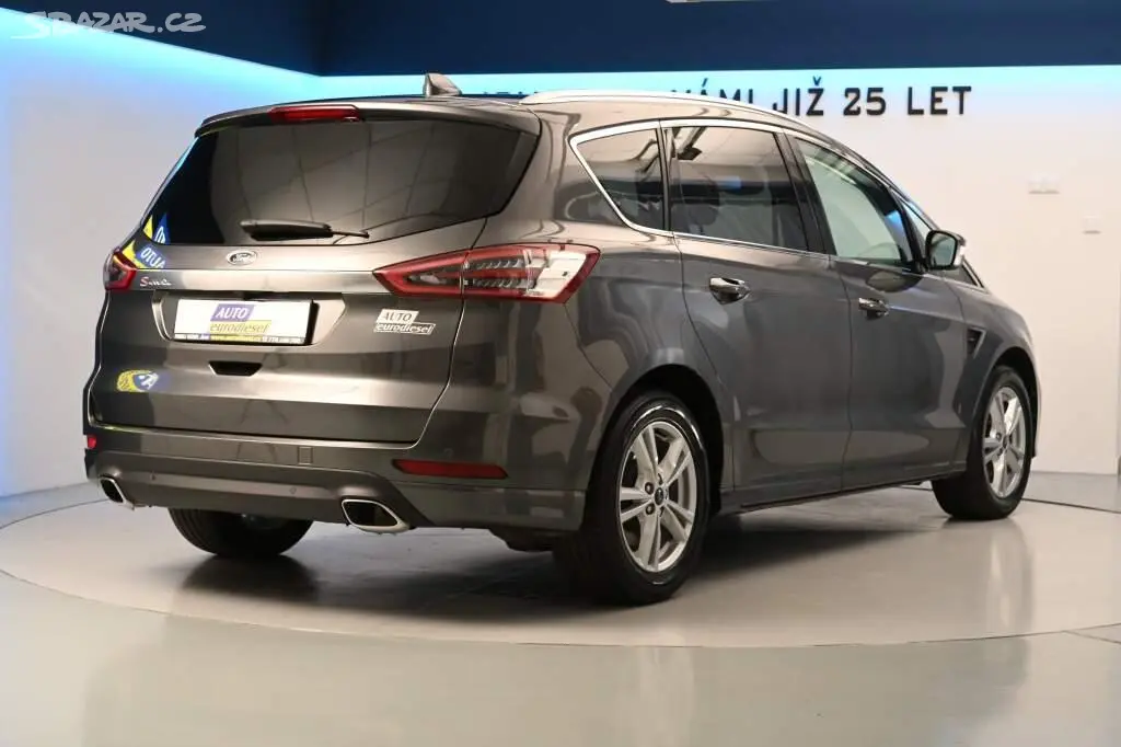 Ford S-MAX, 2.0 140 KW LED ACC Tažné Kamer - fotka 5