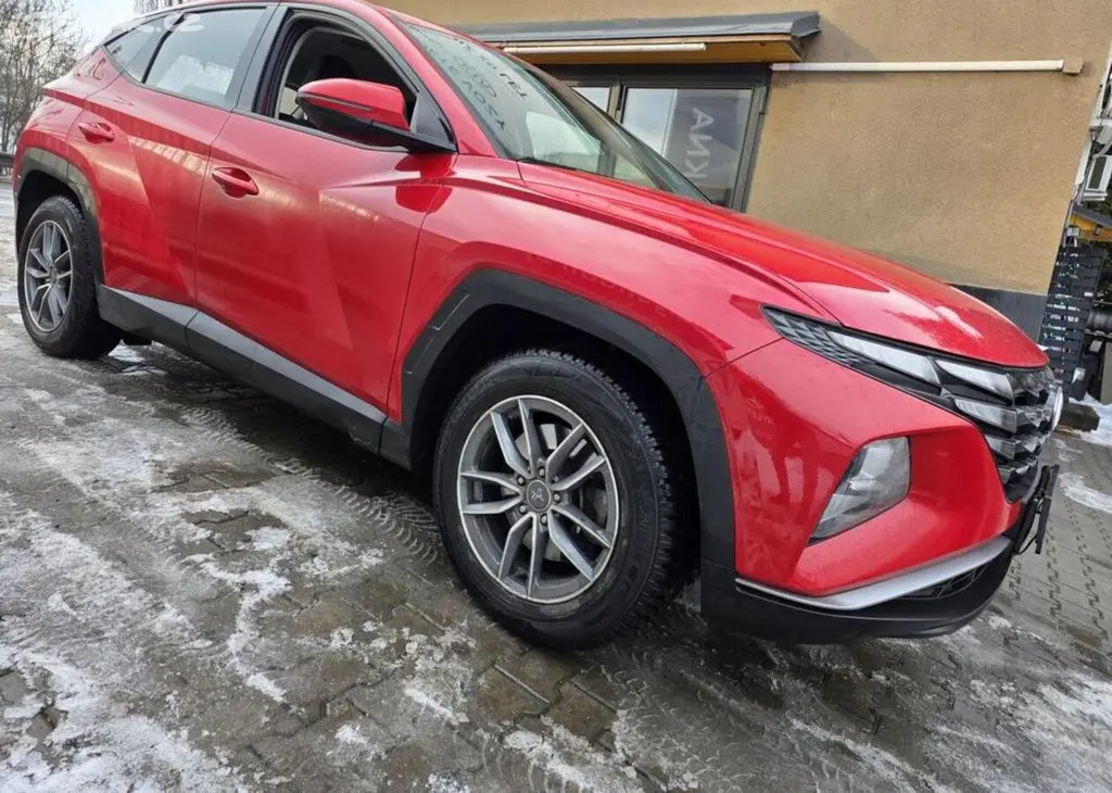 Hyundai Tucson 1.6-1.MAJITEL-V ZÁRUCE-TAŽNÉ - fotka 3