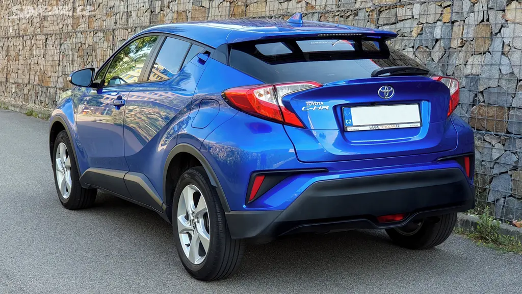 Toyota C-HR, 1.2 benzín, manuál, po servise, ČR - fotka 6