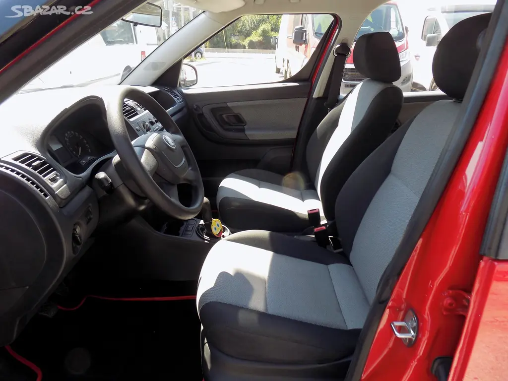 Škoda Roomster 1.2 TSI 63 KW ACTIVE, KLIMA - fotka 5