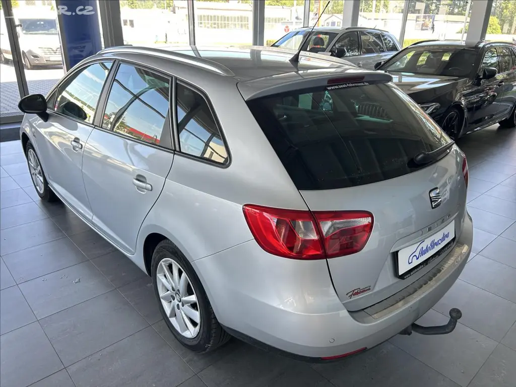 Seat Ibiza, 1,4 16V,SERVISKA,KLIMA,TAŽNÉ - fotka 4