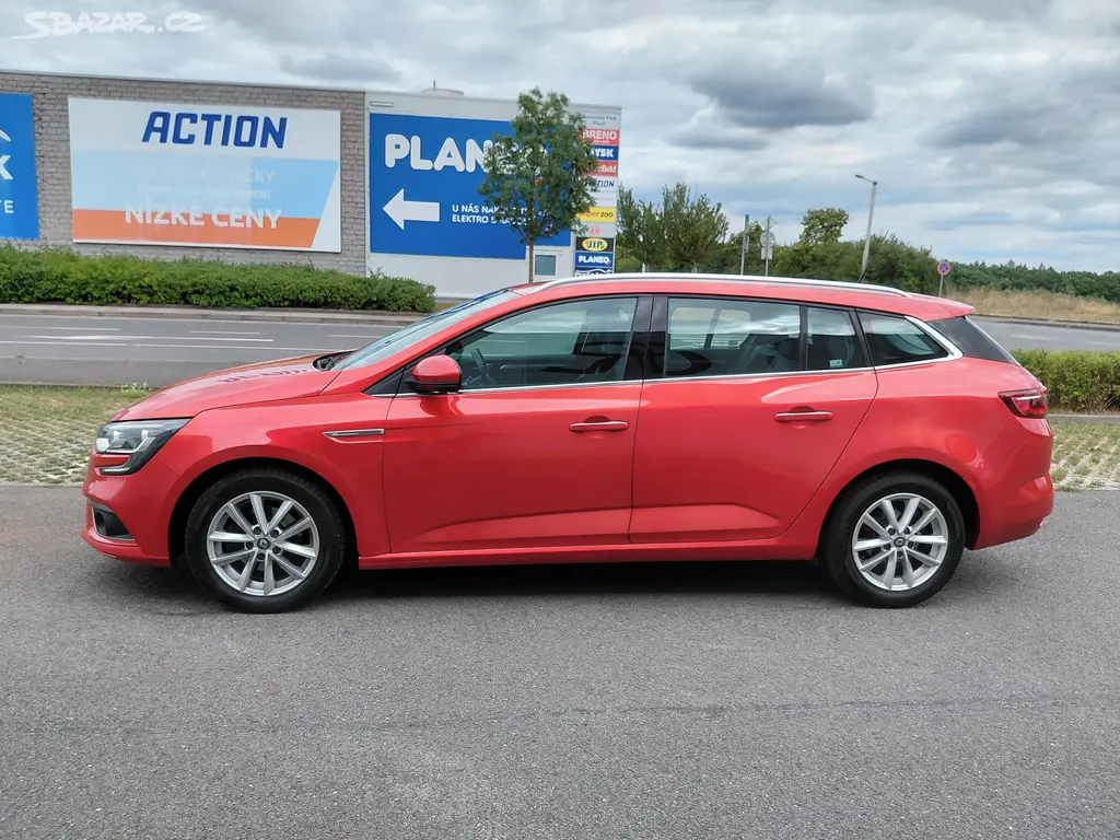 Renault Mégane, 1.2TCE 97KW 1.MAJ VELMI PĚKNÉ - fotka 4