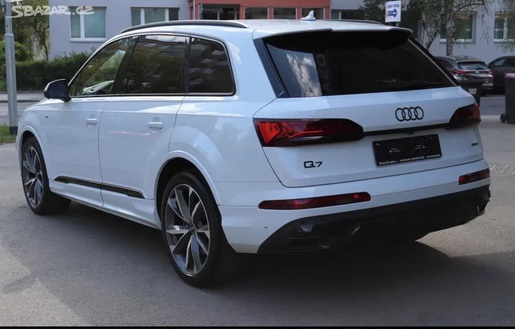 Audi Q7 3.0 55TFSI, 250kW I.majitel ČR v záruce !! - fotka 4