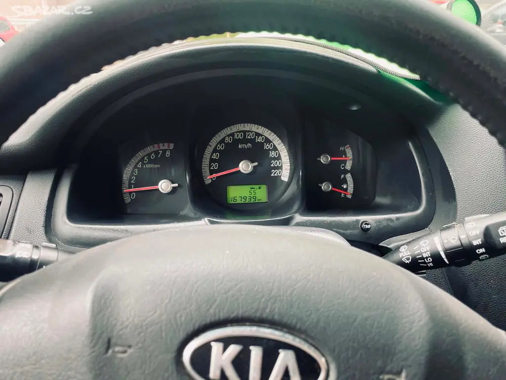 Suv Kia Sportage 4x4 Naj167000km ČR 2,0 16v 103kw - fotka 2