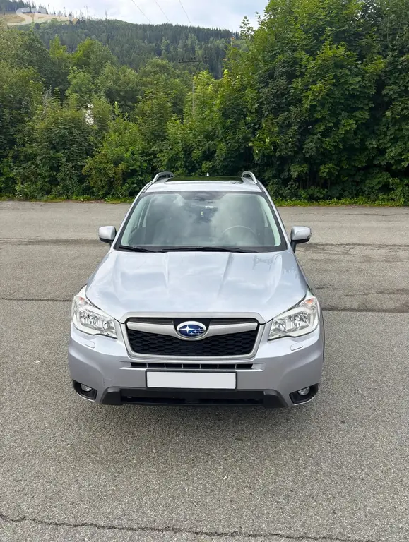 Subaru Forester 2.0 108 kW 4×4 - fotka 6