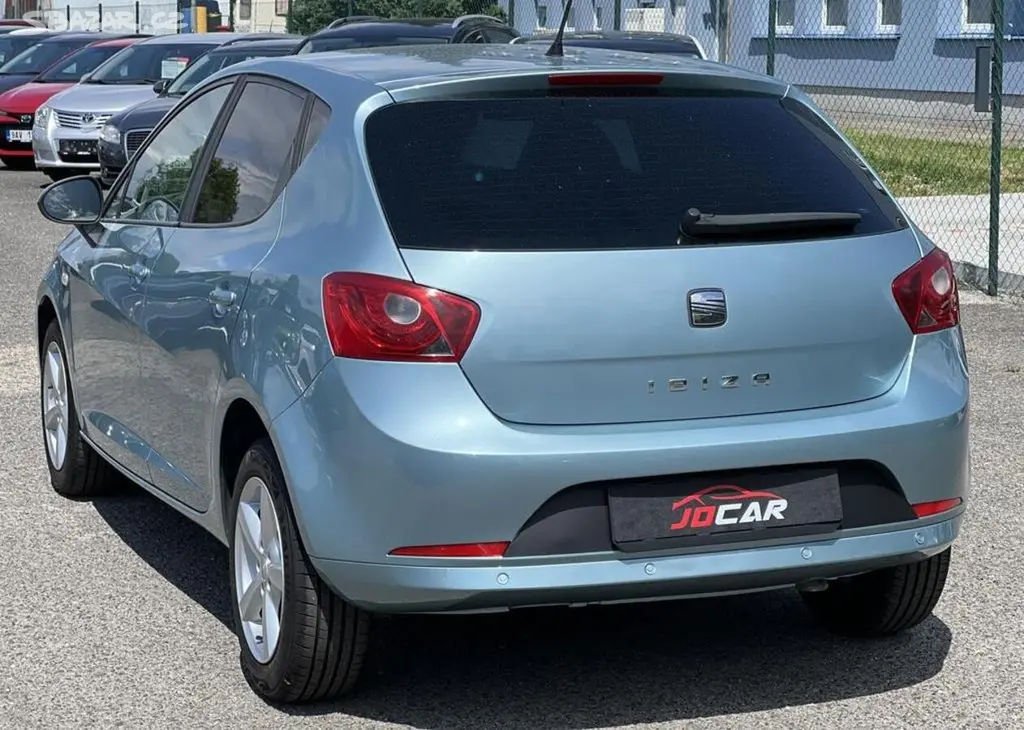 Seat Ibiza 1.4i 16v 63kw KLIMA PŮVOD ČR manuální - fotka 5