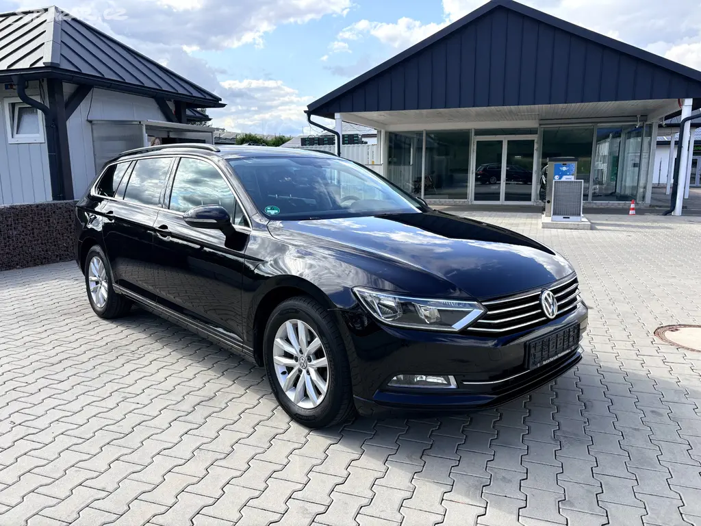 VW Passat 1.4 Tsi 110kw 2017 Navi 2xklíč Nová STK - fotka 3