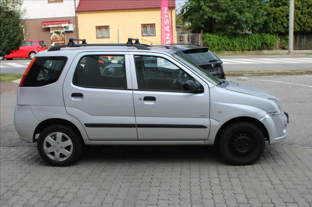Suzuki Ignis, 1,3 - fotka 3