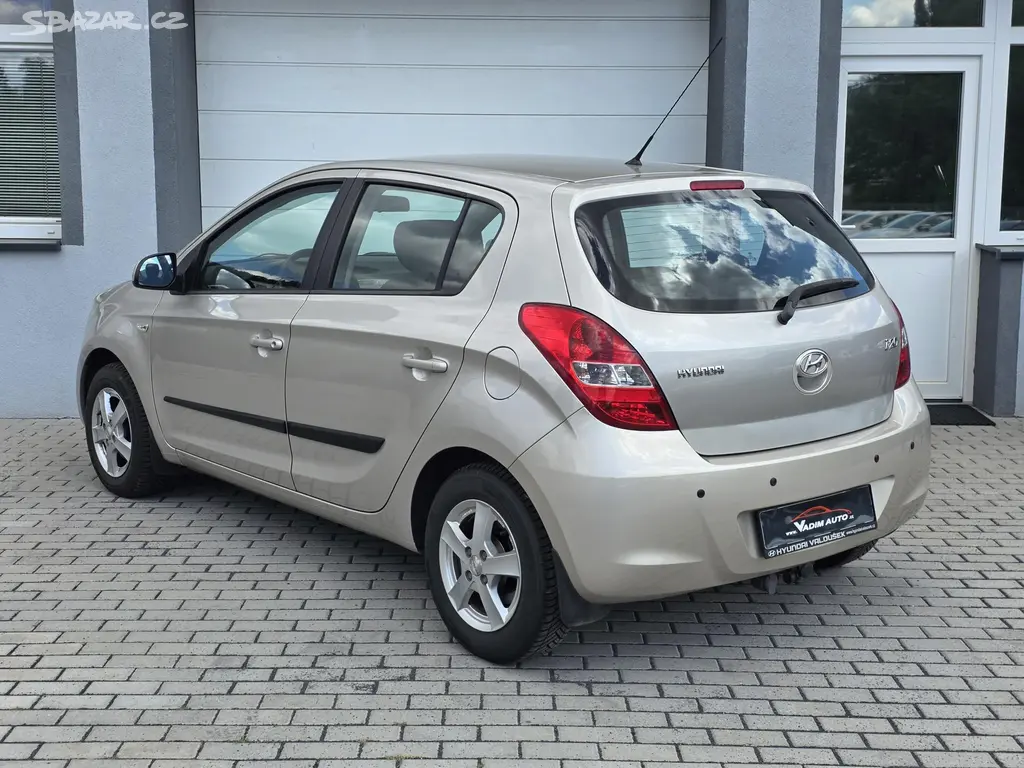 Hyundai i20, 1.2i 57kW P.SENZORY ČR NOVÉ - fotka 4