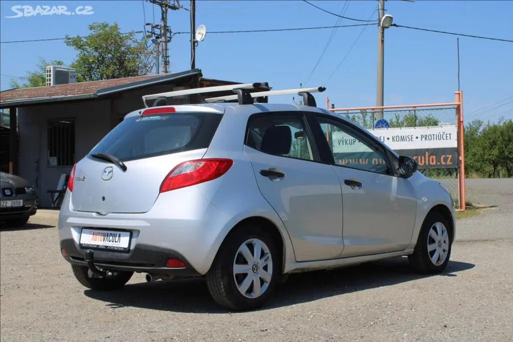 Mazda 2, 1,3 i STK 3/2027, KLIMA - fotka 5