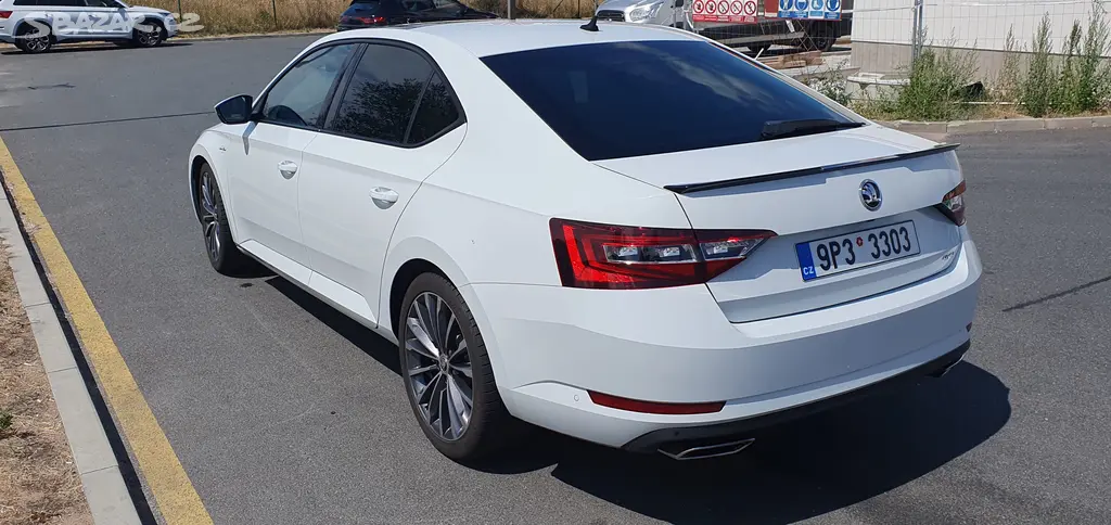 Superb 3 206kw Laurin&Klement 2017 - fotka 4