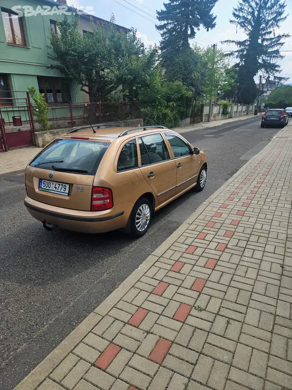 Škoda Fabia Combi 1.4 MPI 50kw - fotka 4