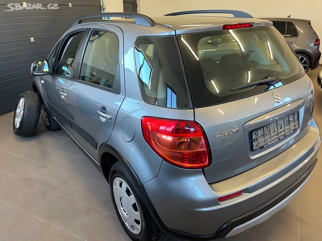 SUZUKI SX4 4X4 1,6 88KW 1 MAJITEL 84TKM 2014 - fotka 2