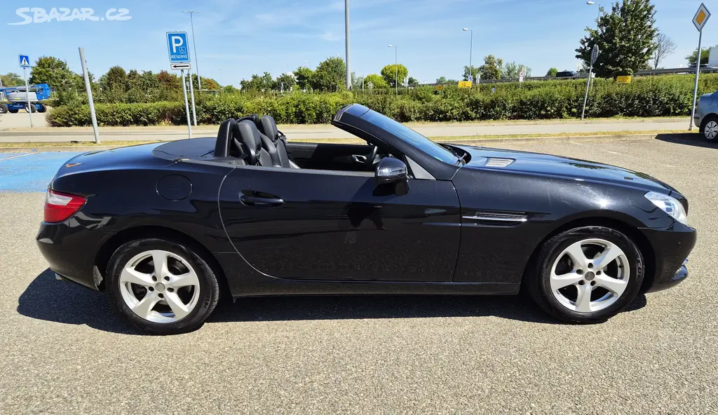Mercedes-Benz SLK, 200 AUTOMAT BI-XENON VÝHŘEV - fotka 4