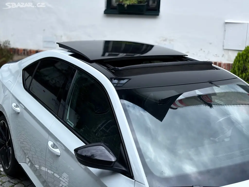Škoda Superb, SPORTLINE 1.5 TSI 110kW DSG,ČR - fotka 3