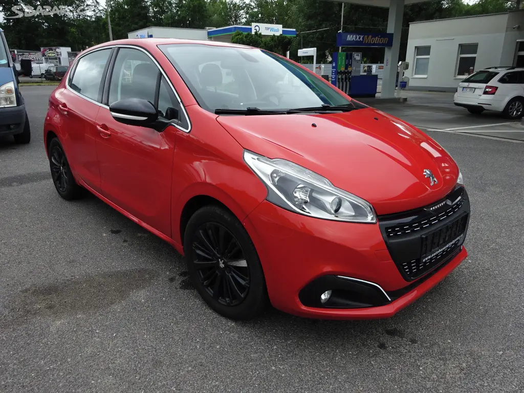 PEUGEOT 208 1.2 PURETECH, GARANCE KM - fotka 3