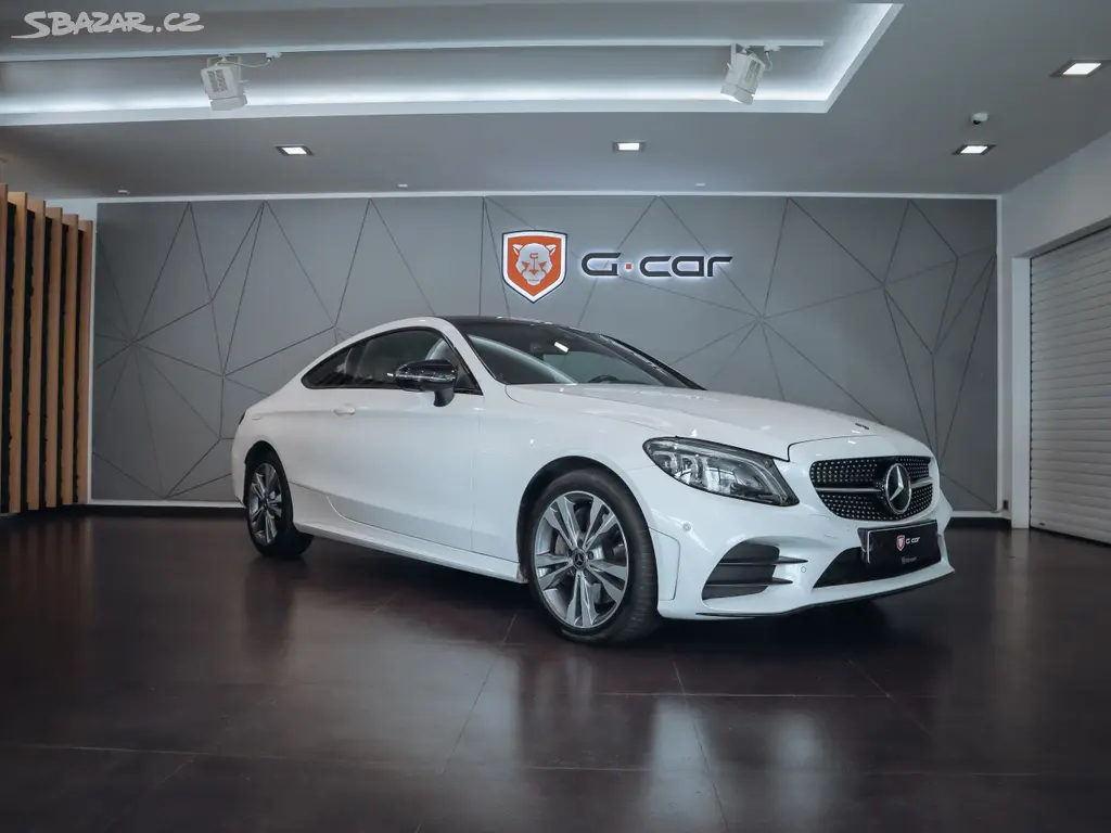 Mercedes-Benz Třídy C, C 300d coupe 4MATIC AMG - fotka 4