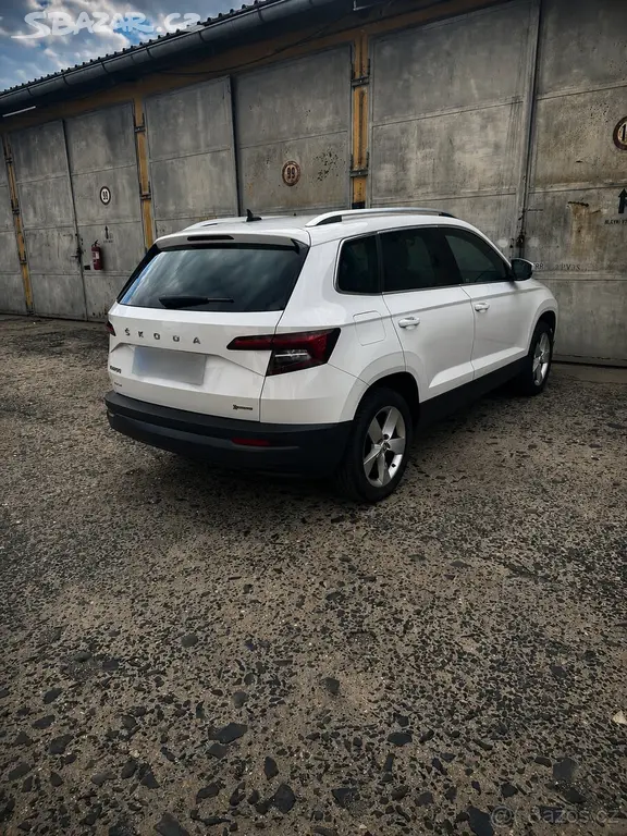 Škoda Karoq 1.5 TSI DSG STYLE PLUS - fotka 6