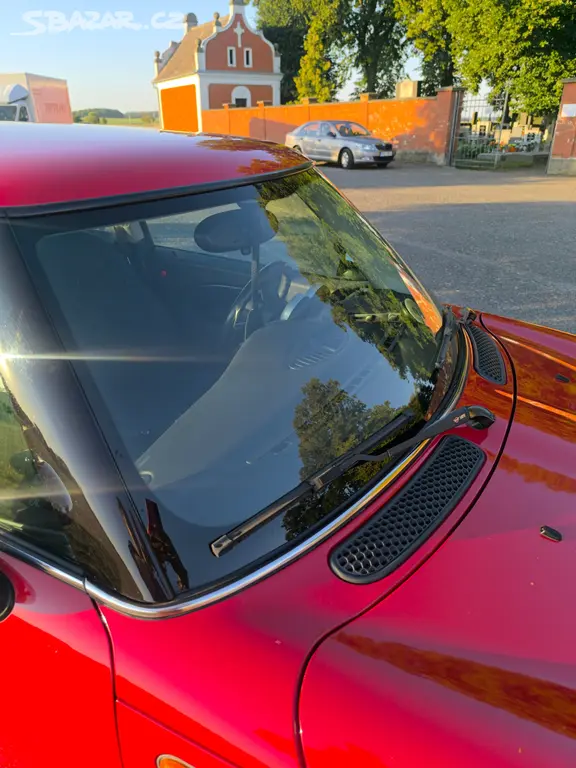 MINI One 1.6 66 kW, r. v. 2005 STK 8/2027 - fotka 4