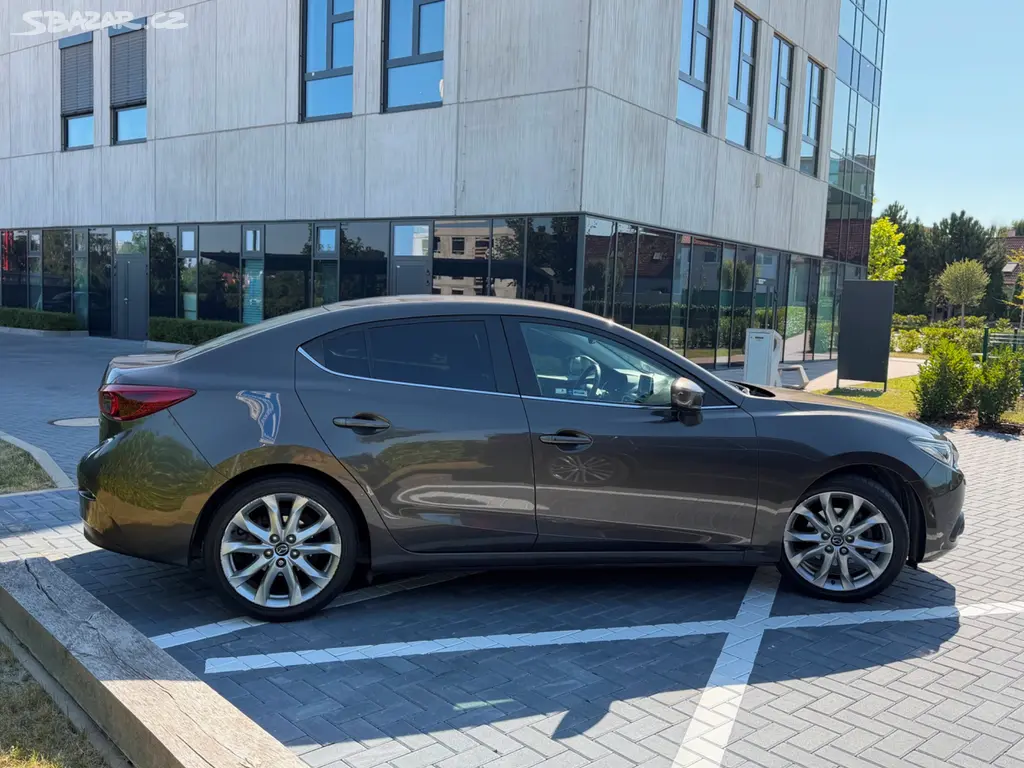 Mazda 3 sedan 2.0i 88 kW/automat/Revolution - fotka 4