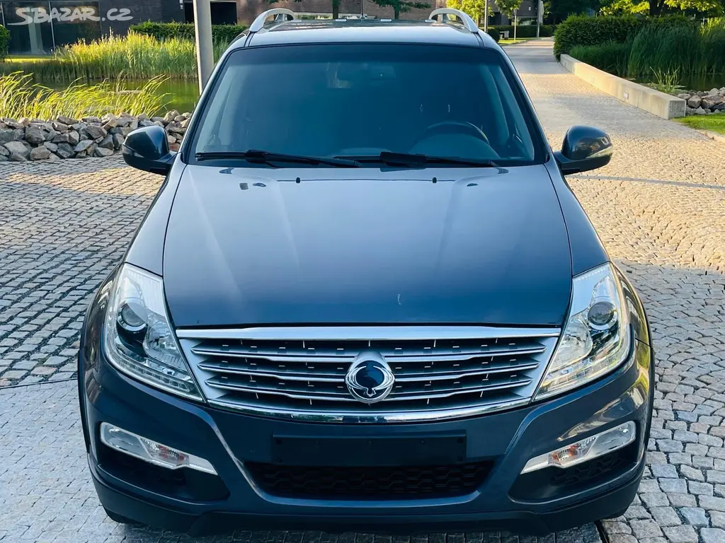 SsangYong Rexton, 2.2TD 4x4 AUTOMAT TAŽNÉ VÝHŘEV - fotka 5