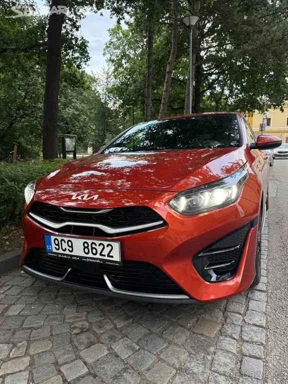 Kia Ceed 1,5 T-GDi 118 kW | 7DCT | 2024 - fotka 4