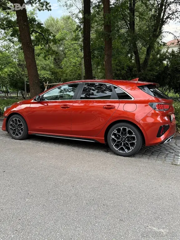 Kia Ceed 1,5 T-GDi 118 kW | 7DCT | 2024 - fotka 6
