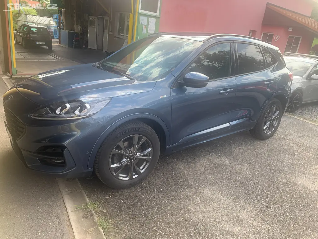 Ford Kuga automat.