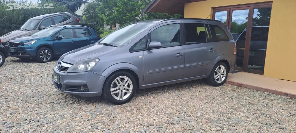 Opel Zafira 1.9 CDTi 74kW 7-MÍST