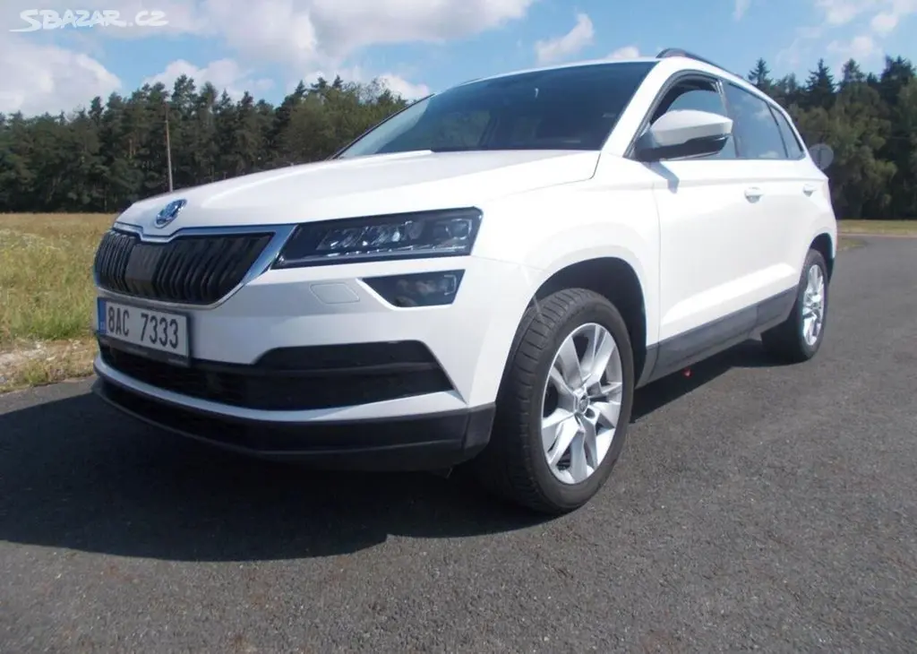 Škoda Karoq 1,5 TSI 110 KW 1 maj koup ČR benzín