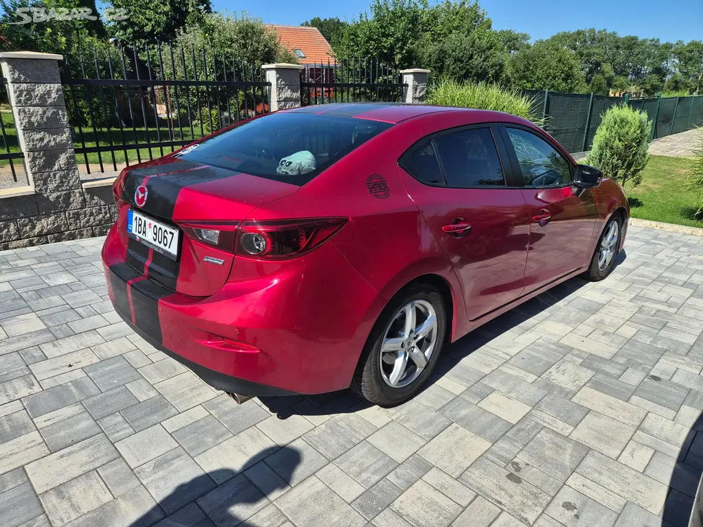 Mazda 3 2014 2.2 diesel - fotka 4