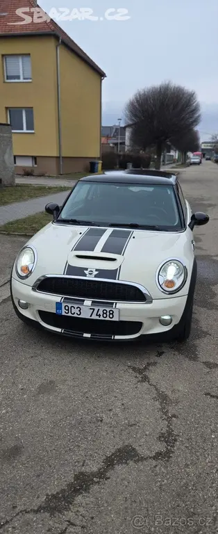 Mini Cooper S 1,6 turbo 128kw 2007, Top stav