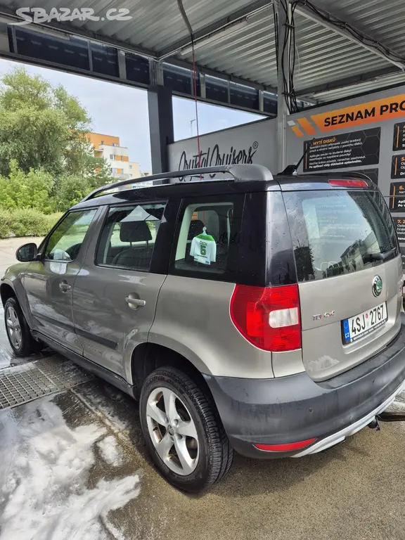 ŠKODA Yeti 2012 2.0 TDi 103 kW 4x4 - fotka 2