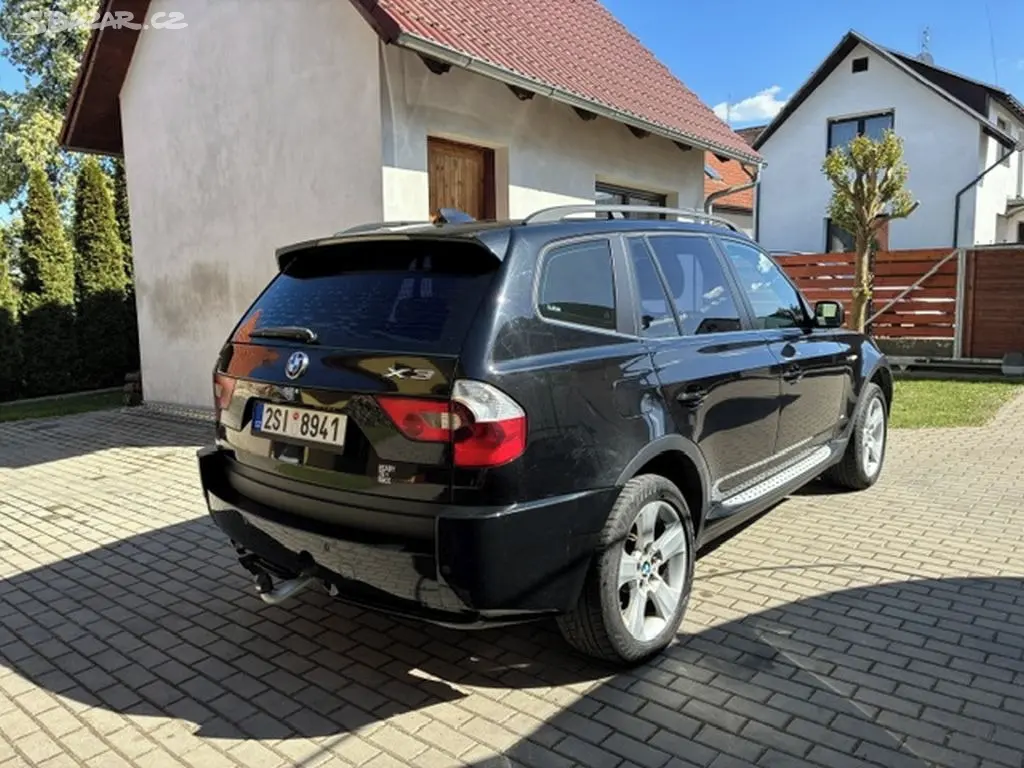 BMW X3, X-Drive 2.5i 141 kW - fotka 4