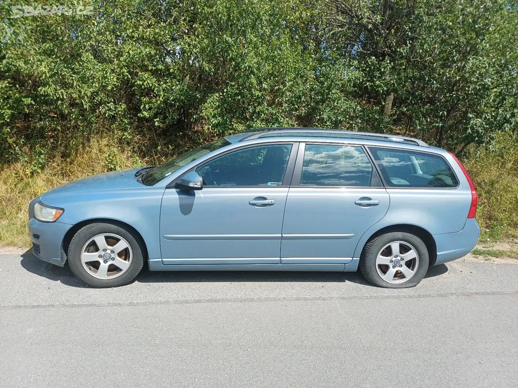 Volvo V50 2.0 - fotka 2
