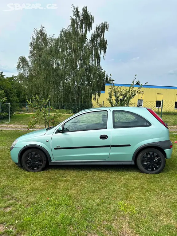 Opel Corsa C sport - fotka 3