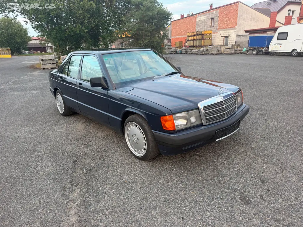 Mercedes Benz W201 190E 2.6 Manual