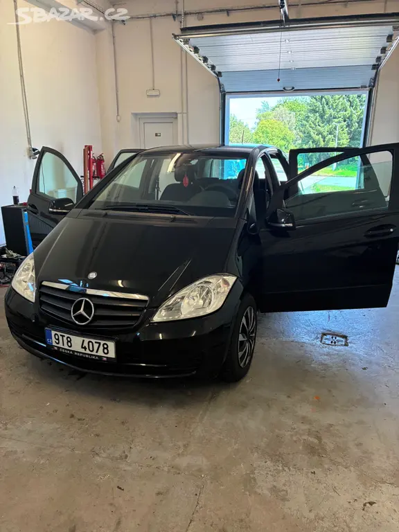 Mercedes A160 benzin 2012