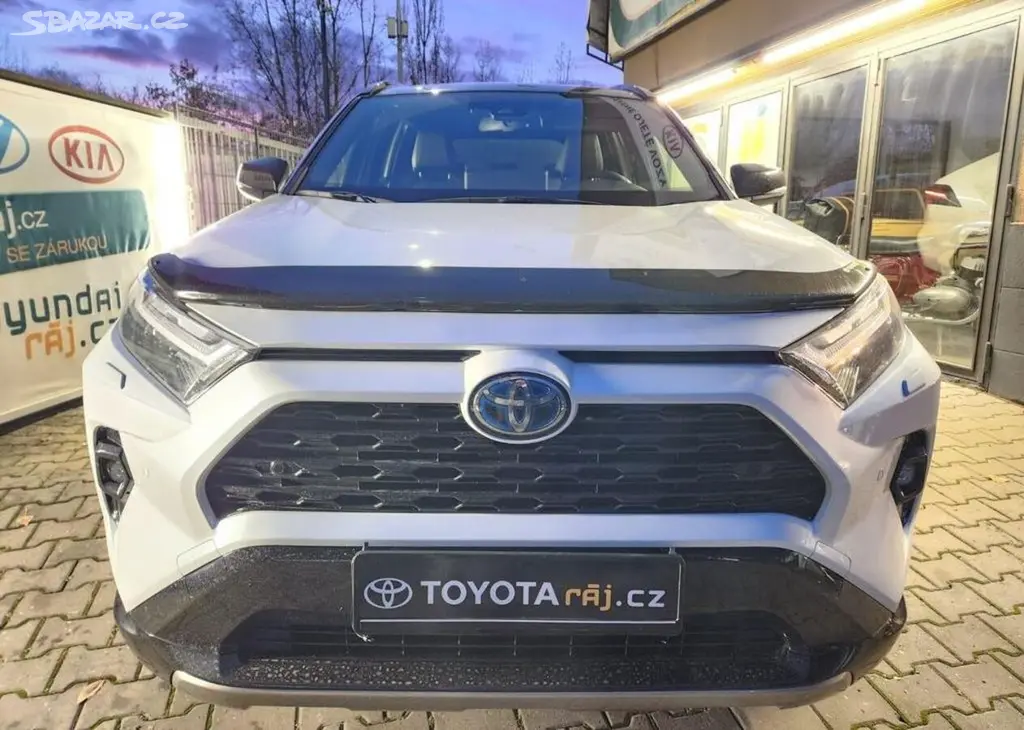 Toyota Rav4 2.5-STAV NOVÉHO VOZU