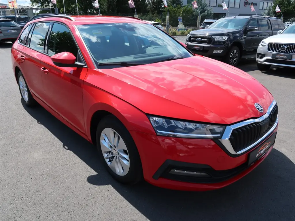 Škoda Octavia, 2,0 TDi,1majČR,Serv.kn.,DPH - fotka 2