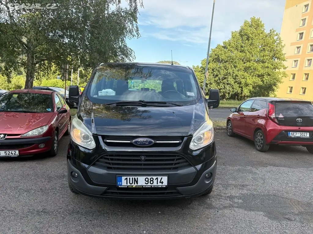 Ford Tourneo Custom 2,2 2013r.v.92 kW