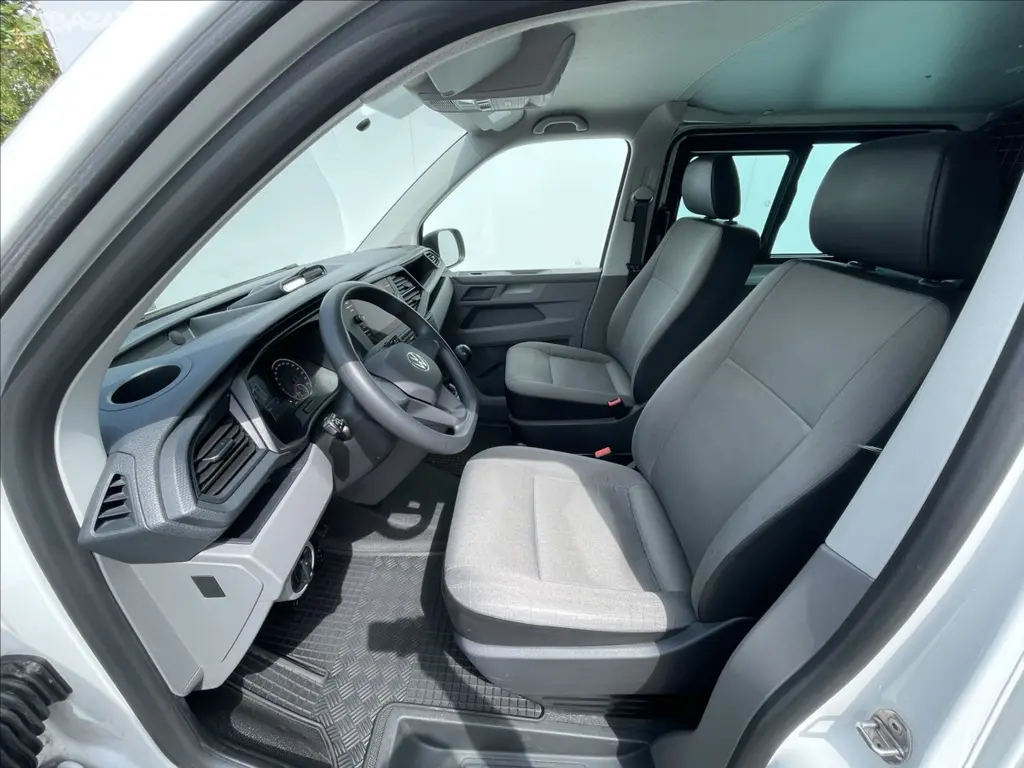 Volkswagen Transporter, 2,0 TDI NAVI+PDC+TAŽNÉ+TPM - fotka 4