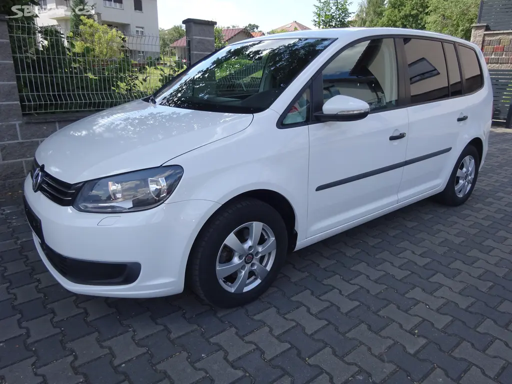 Volkswagen Touran, 1.4TSi 103kW. Servisní kniha.