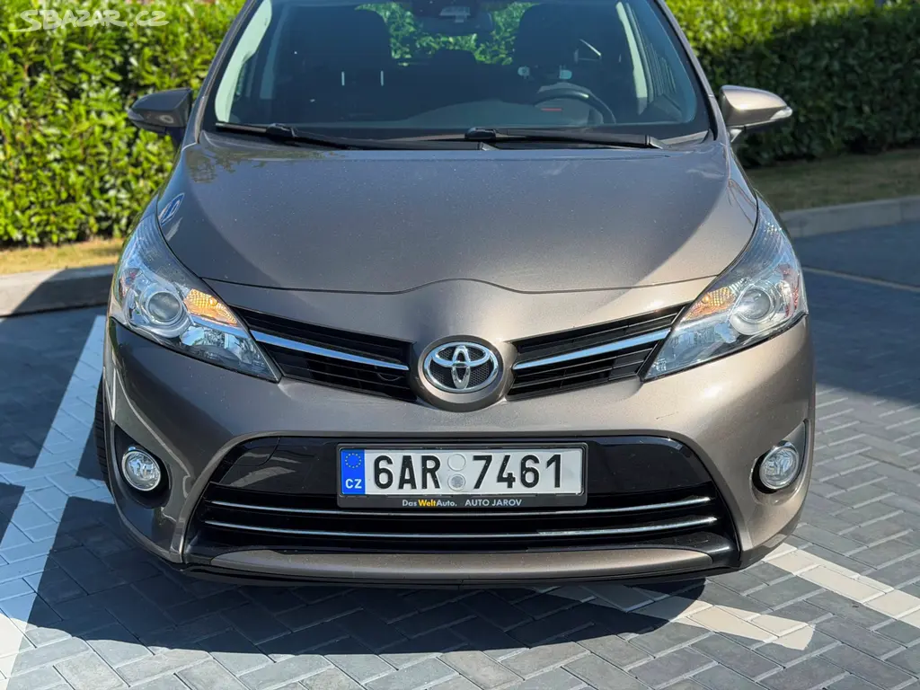 Toyota Verso 1.8 Valvematic 108 kW / 2017 - fotka 6