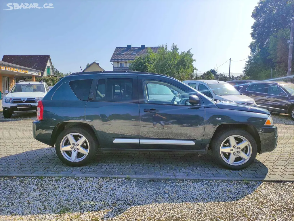 JEEP COMPASS 2.4i 16V VVT LIMITED,ZÁVĚS,ALU,KLIMA - fotka 6