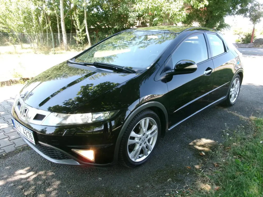 Honda Civic, 1,8 VTEC PANORAMA ČR