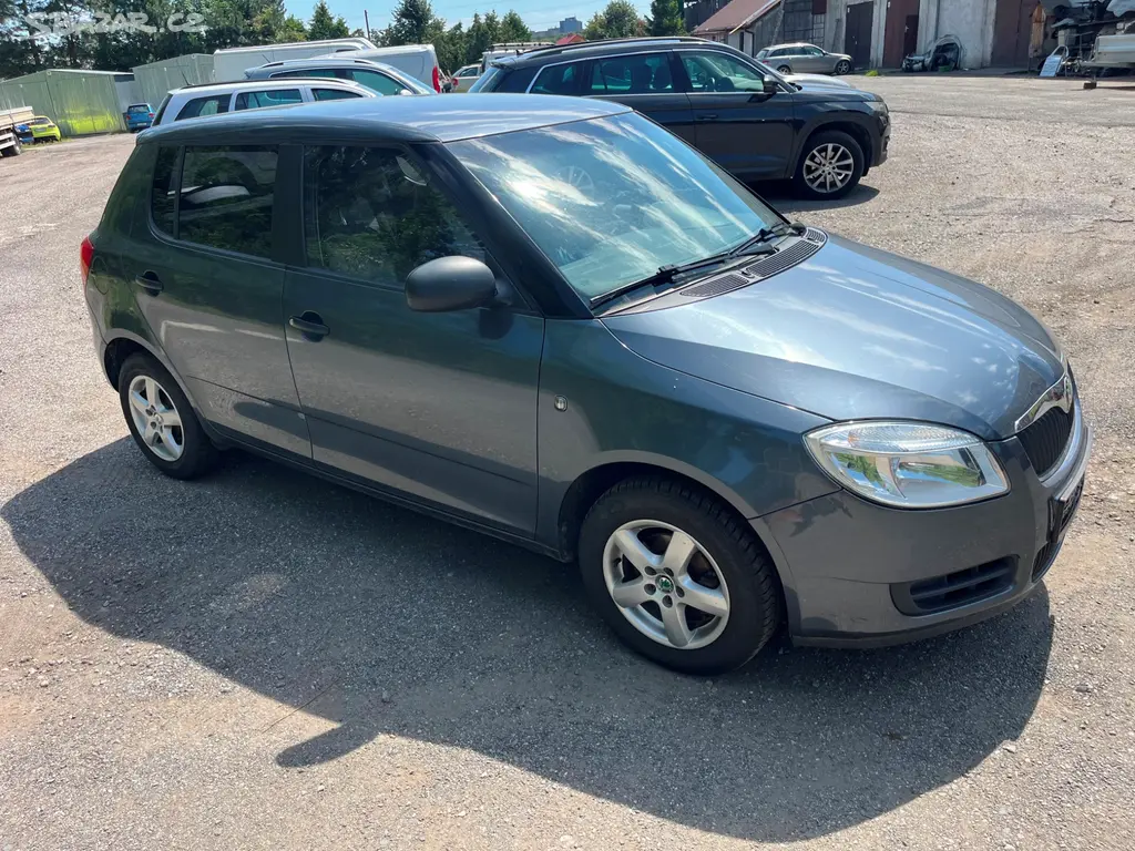 Škoda Fabia 2 1.2 htp 2010 - fotka 3