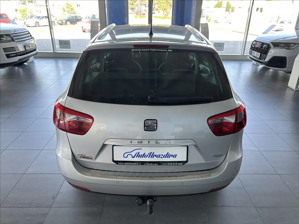 Seat Ibiza, 1,4 16V,SERVISKA,KLIMA,TAŽNÉ - fotka 5